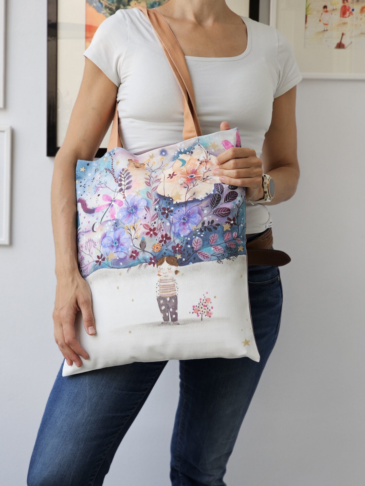 Tote Bag Girl Dreaming